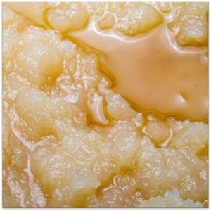 macro image of cannabis sauce